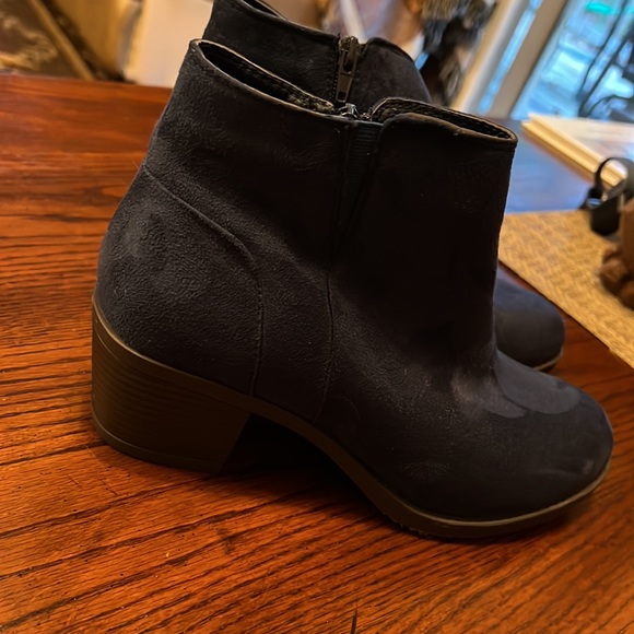 NWOT Betoni Blue Suede Boots - Picture 2 of 9